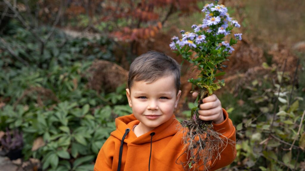 Kid with flowers