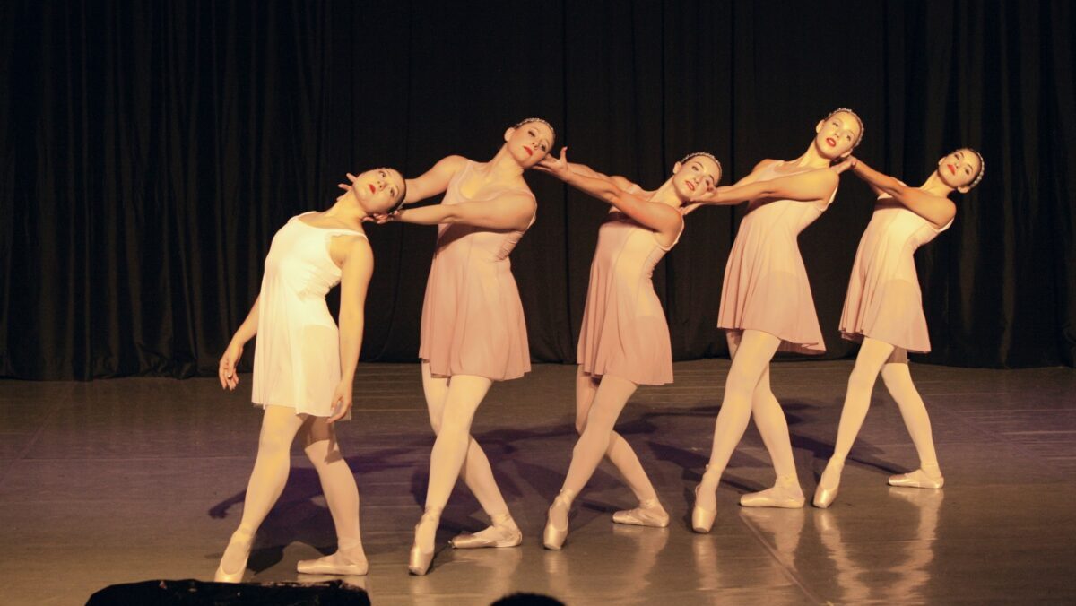Ballet/Pointe Intensive (July 8, 10, 15, 17, 22, 24)