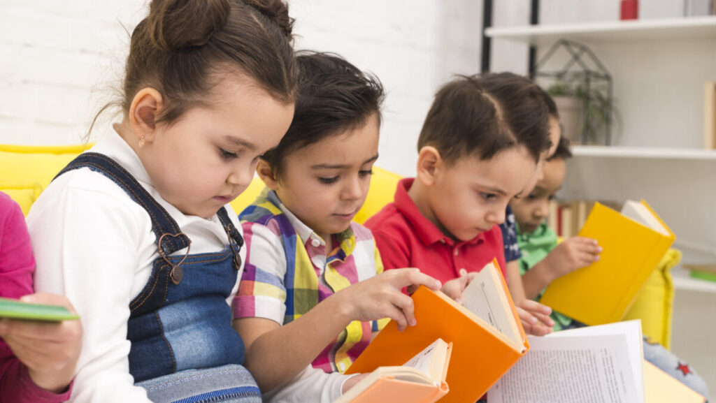 kids reading 1