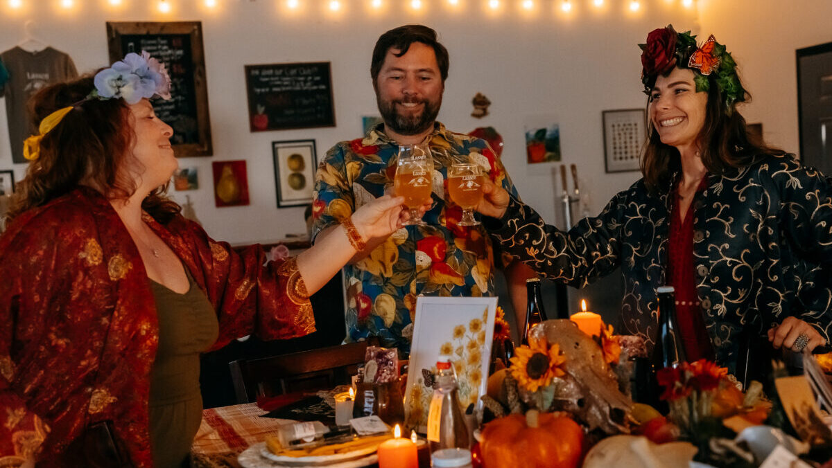 Apple Cider Day: A Festive Pop-Up Market Event