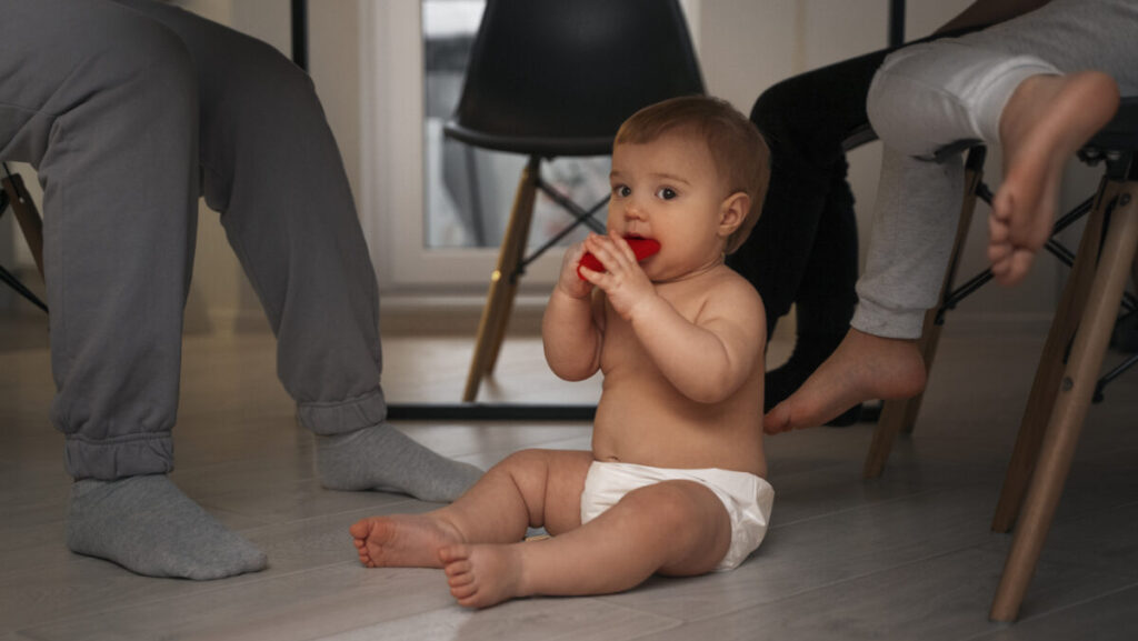 side-view-baby-sitting-table