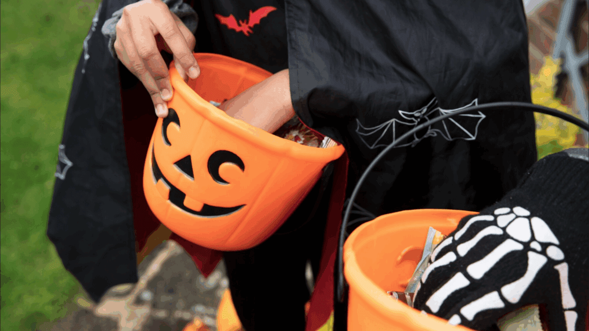 Store-to-Store Trick-or-Treat!