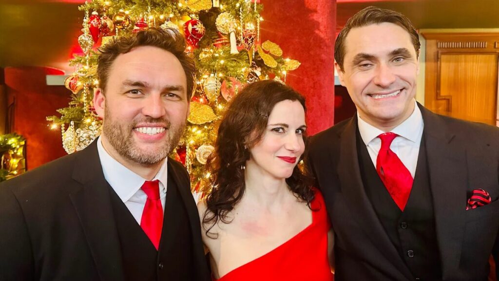 Empire Trio_xmas.edit