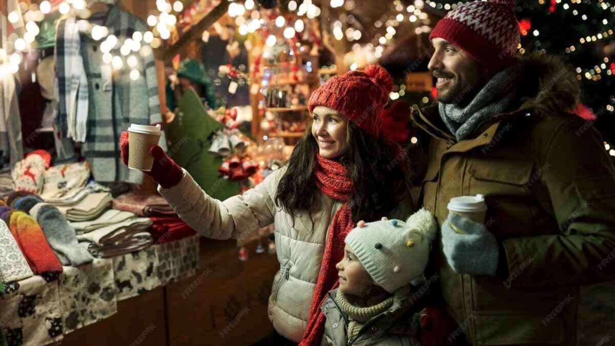 Gift Shop Holiday Preview