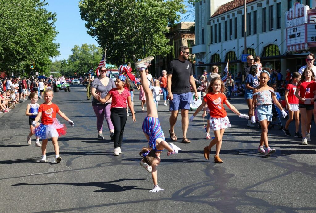CARD 4th of July Parade