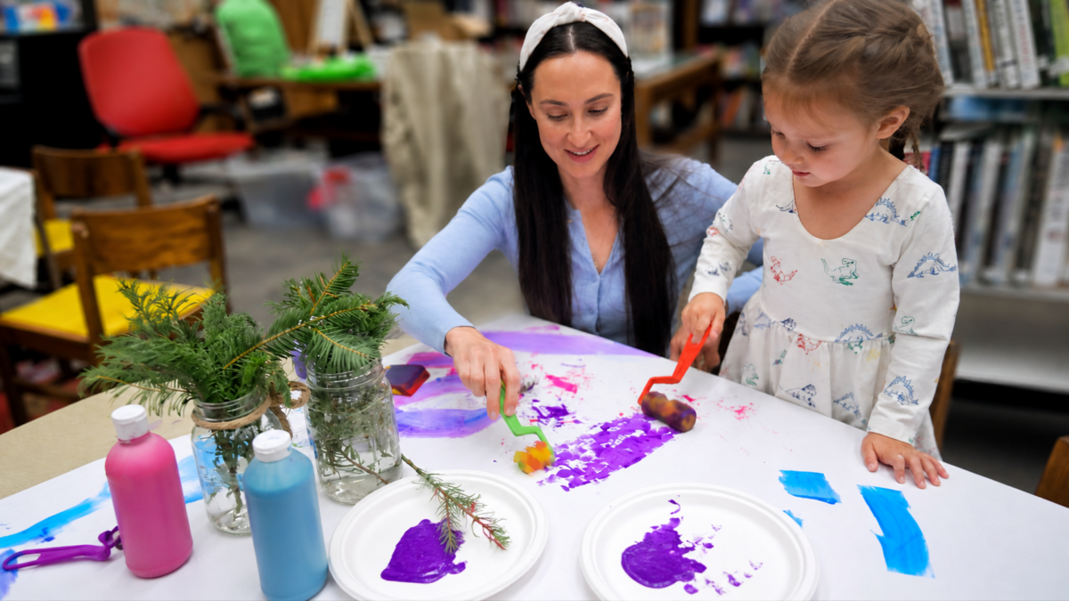 Playgroup and Storytime: Yreka & Ringy Park (Wednesdays)